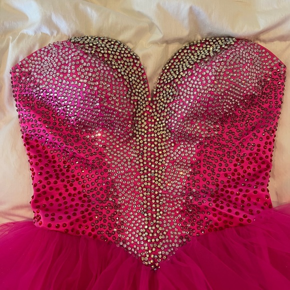 Sherri Hill rhinestone and tulle dress - Picture 4 of 12